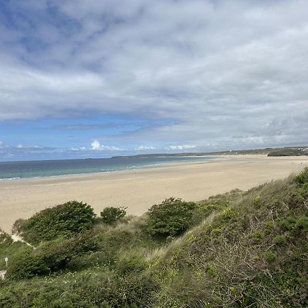 Cozy Coastal Lodge In Hayle Buitenkant foto