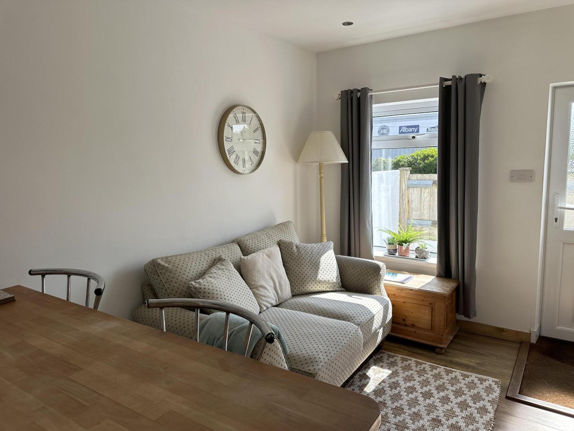 Cozy Coastal Lodge In Hayle Buitenkant foto