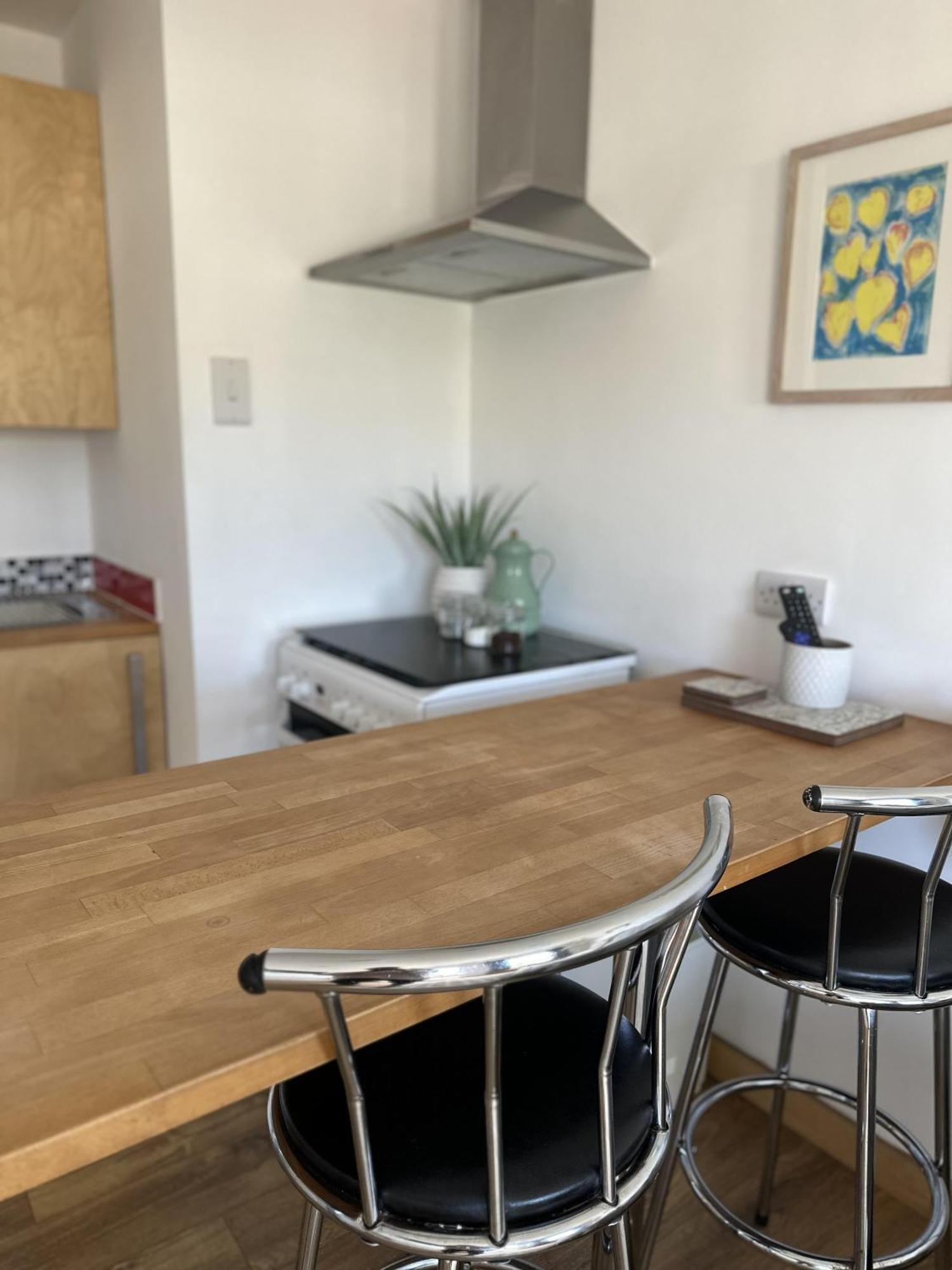 Cozy Coastal Lodge In Hayle Buitenkant foto