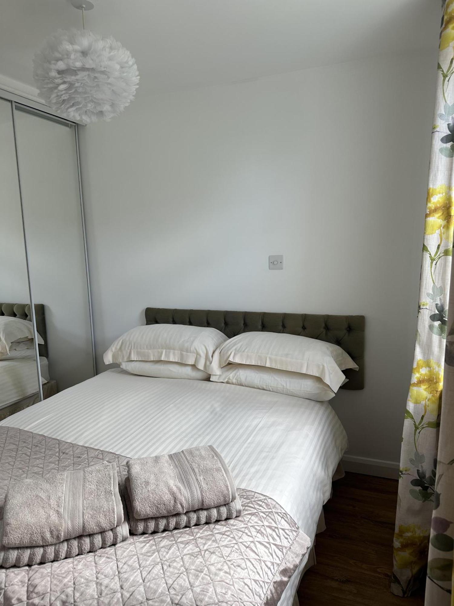 Cozy Coastal Lodge In Hayle Buitenkant foto