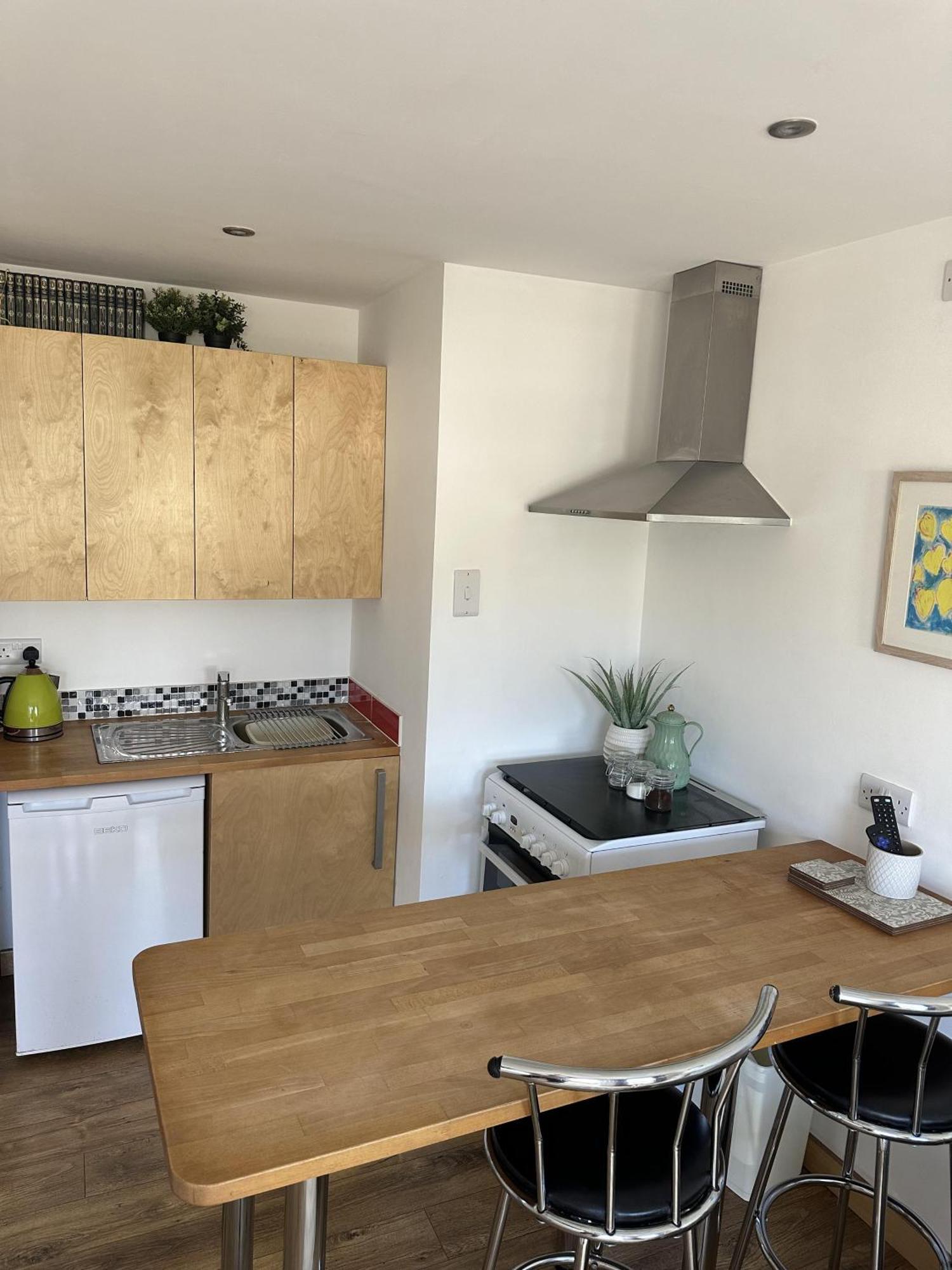 Cozy Coastal Lodge In Hayle Buitenkant foto